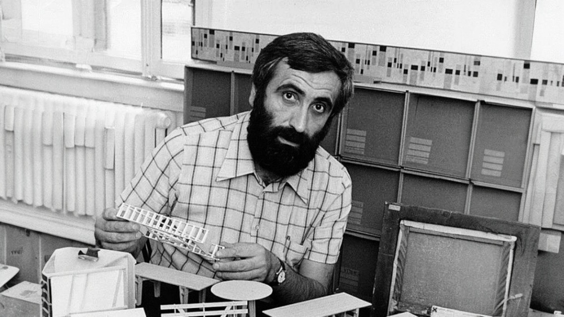 enzo mari