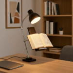 Design funzionale anni '60: lampada da scrivania con supporto