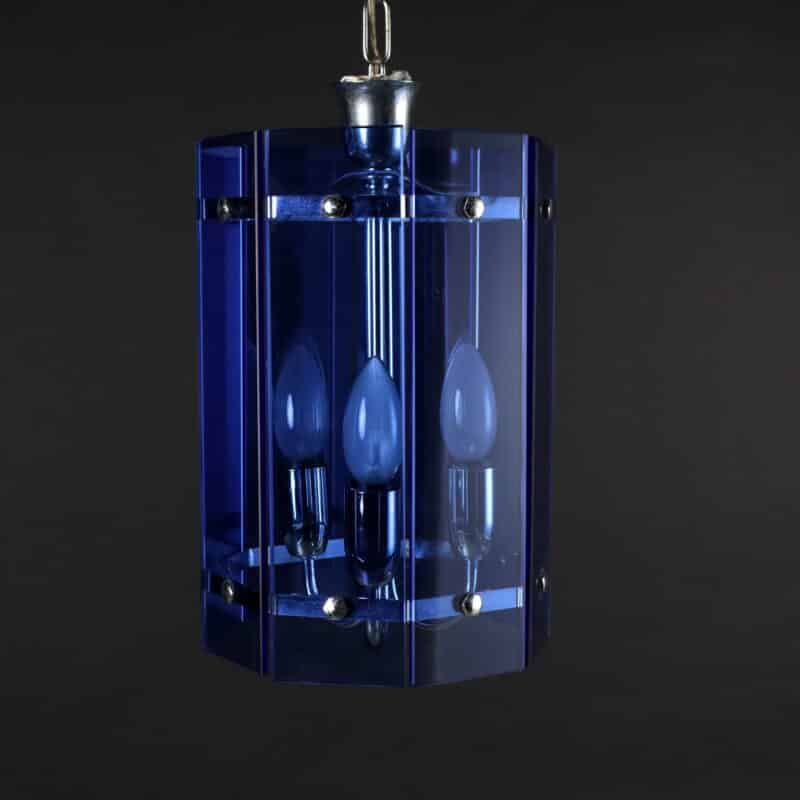 Lampada a sospensione anni ’60 in vetro blu e metallo cromato