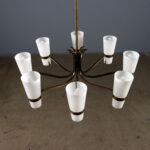 Lampadario Anni '60 a Otto Punti Luce