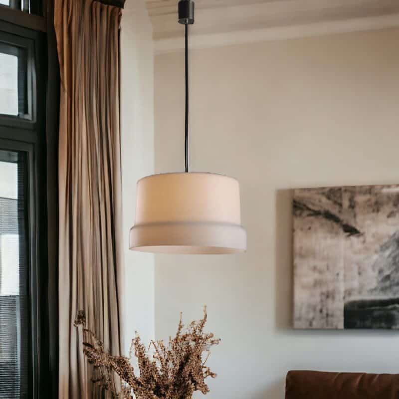 Lampada a sospensione anni '70 in vetro opalino