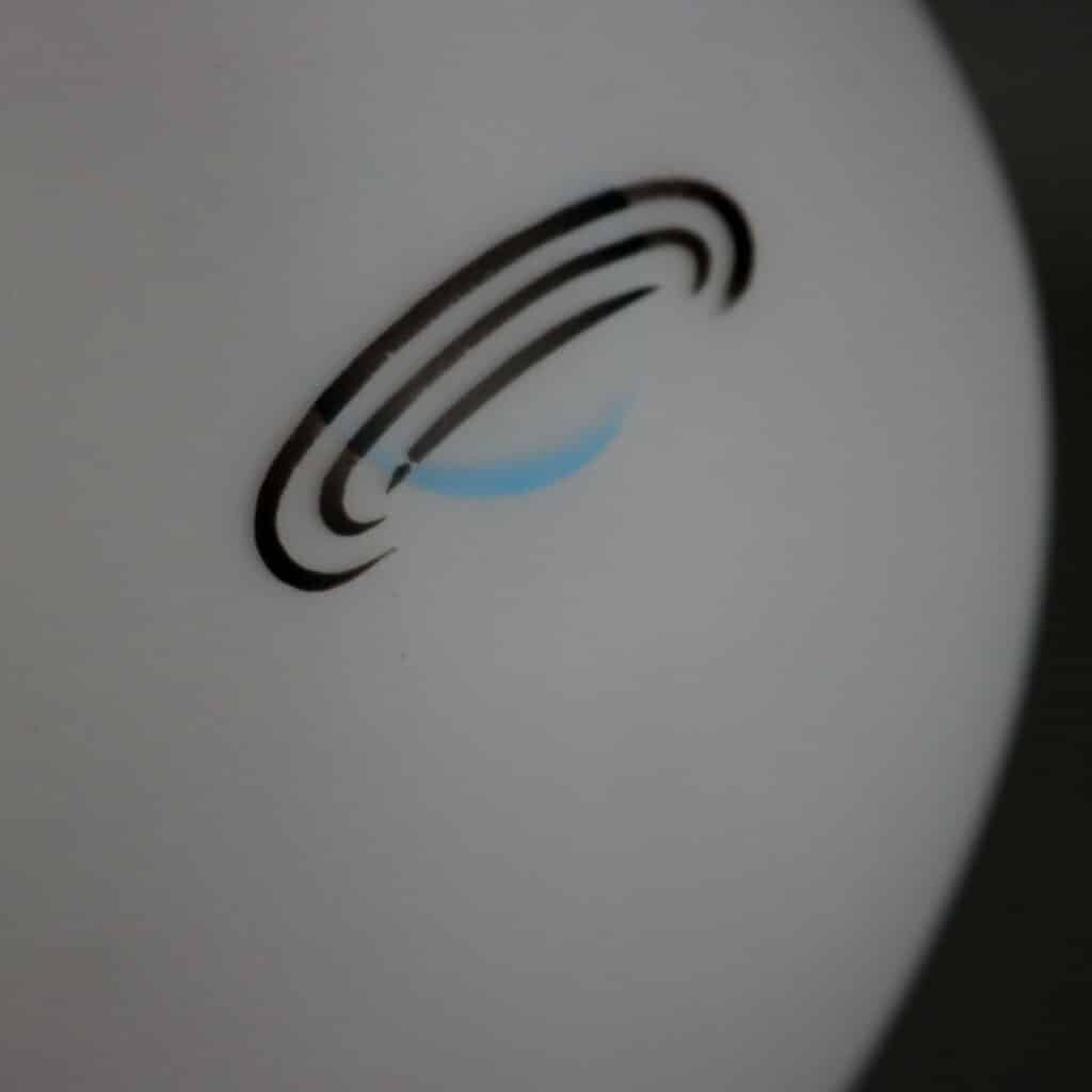 Lampada sospesa vintage anni ’60 in vetro opalino