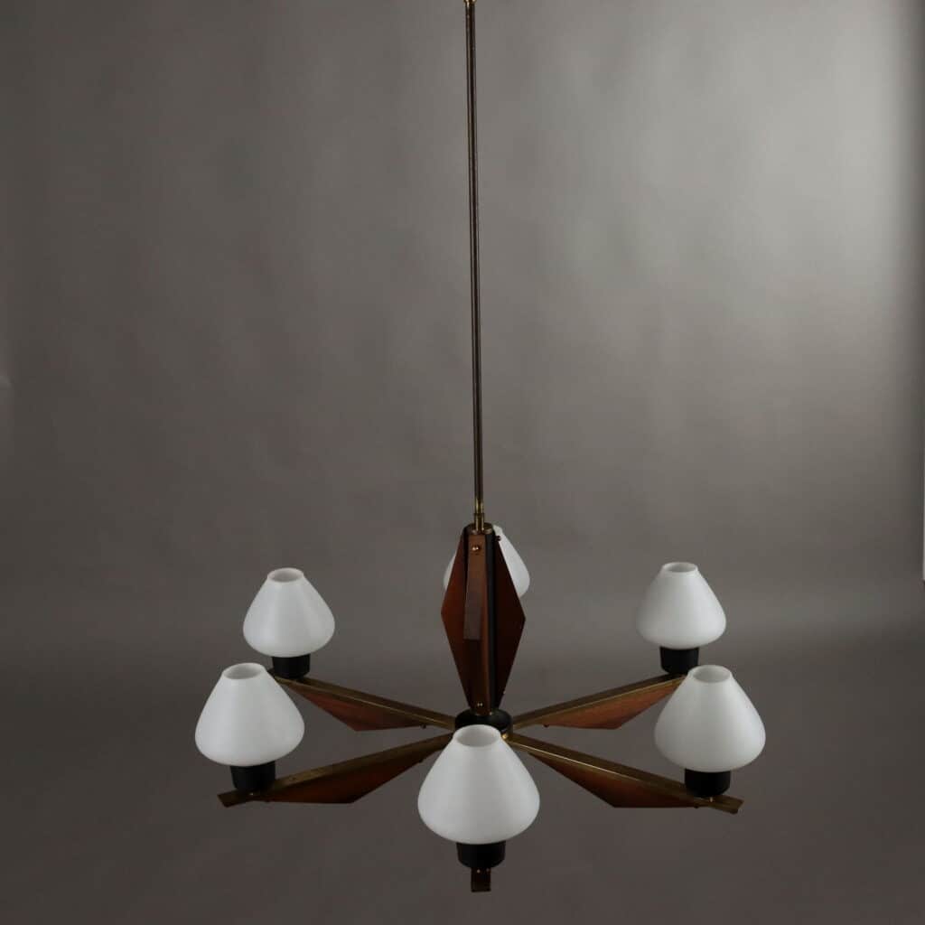 Lampadario anni ’60 con struttura in teak e metallo