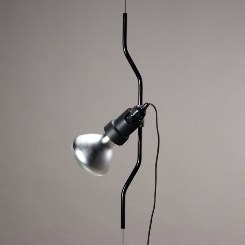 Lampada  Parentesi  Achille Castiglioni Pio Manzù