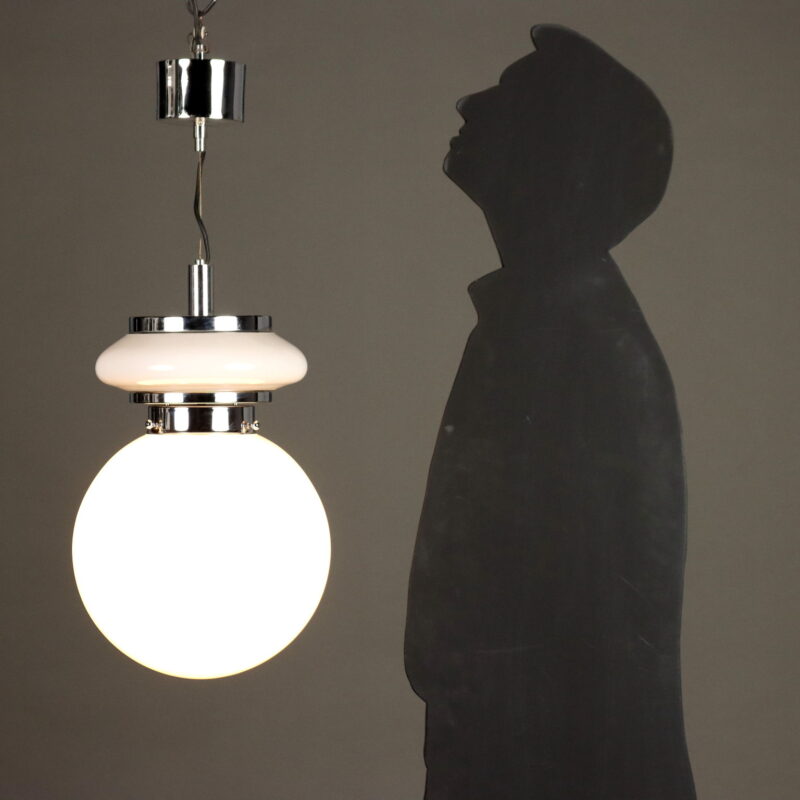 Lampadario in Vetro Bianco Anni 70