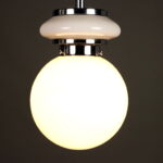 Lampadario in Vetro Bianco Anni 70