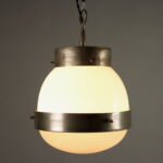 Lampadario 'Delta' di Sergio Mazza per Artemide