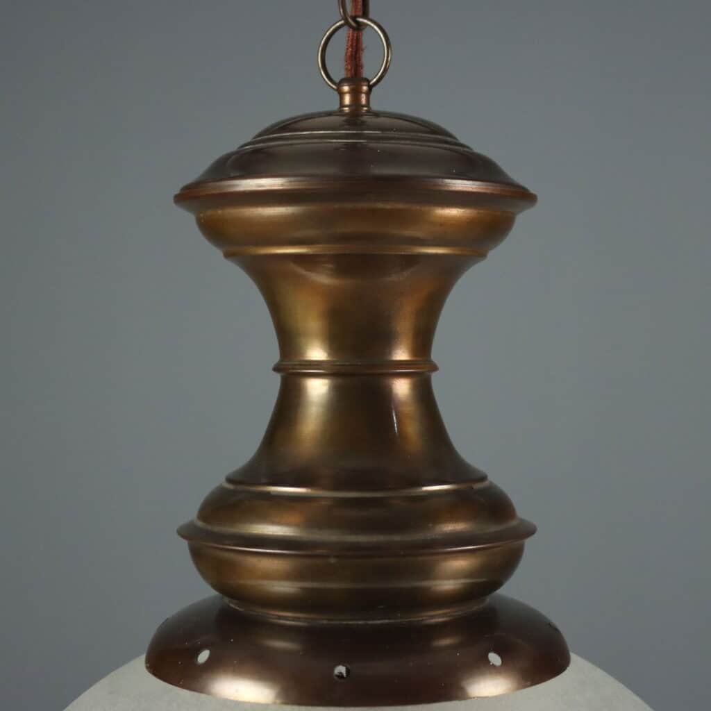Lampada a sospensione Anni '60 in ottone e vetro lavorato